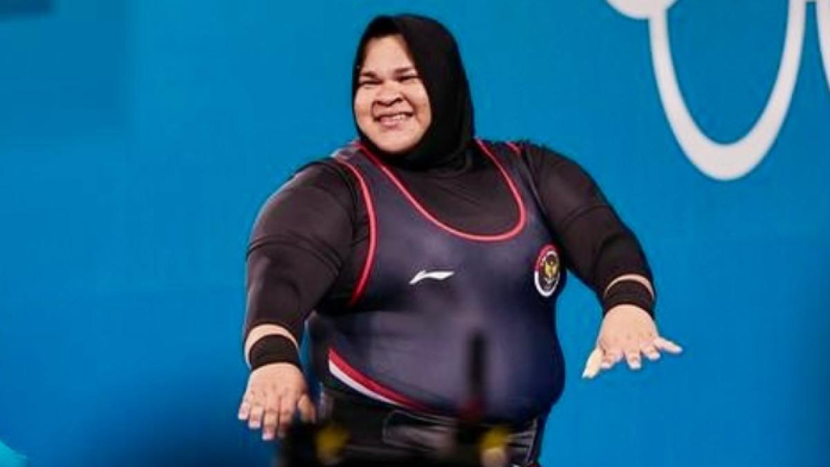 CURHATAN ATLET - Nurul Akmal dilantik menjadi PPPK Paruh Waktu di bawah naungan Pemerintah Provinsi Aceh. Atlet angkat besi Tanah Air itu merasa kecewa.