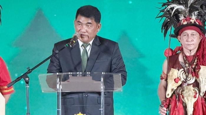 Gubernur YSK menghadiri Perayaan Natal dan Kunci Taon