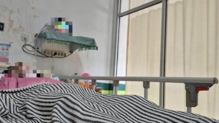 WANITA TERSAMBAR PETIR - Jasad wanita berinisial WDM (22) warga Desa Sentebang, Kecamatan Jawai, Kabupaten Sambas, Kalimantan Barat, usai menjadi korban sambaran petir, Sabtu 31 Januari 2026. Berikut kronologinya.