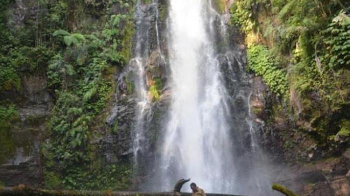Air Terjun Cunca Rede di Kampung Ntaur, Desa Sano Lokom, Kecamatan Ranamese 1