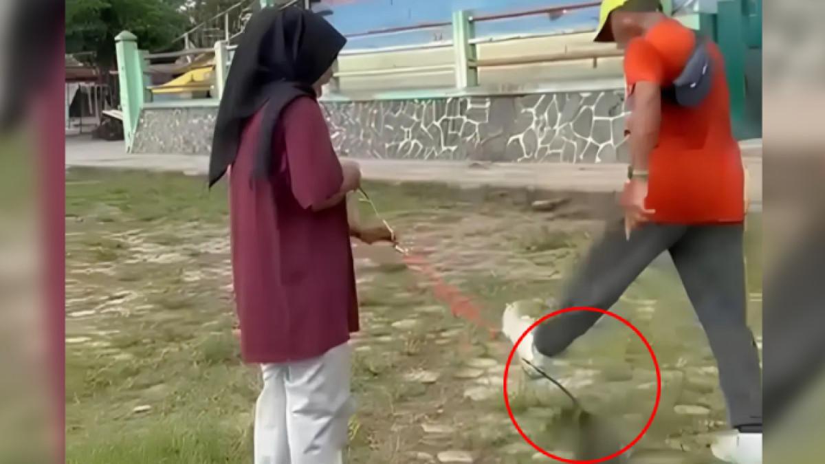 PRIA TENDANG KUCING - Pria di Blora berinisial PJ tendang kucing hingga tewas.