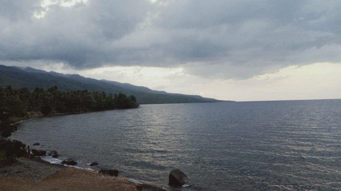 PANTAI-Pantai Kawaliwu yang terletak di Kecamatan Lebolema, Flores Timur.
