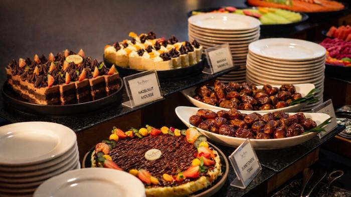 Ramadan Ethnic The Alana Sentul menyajikan 7 rotasi menu Nusantara yang berganti setiap hari, mulai dari Soto Mie Bogor hingga Smoked Beef Brisket