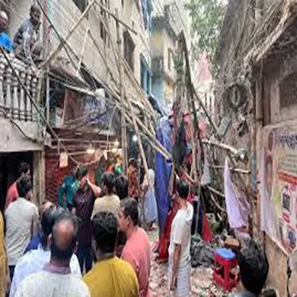 earthquake tremors felt in kolkata region
