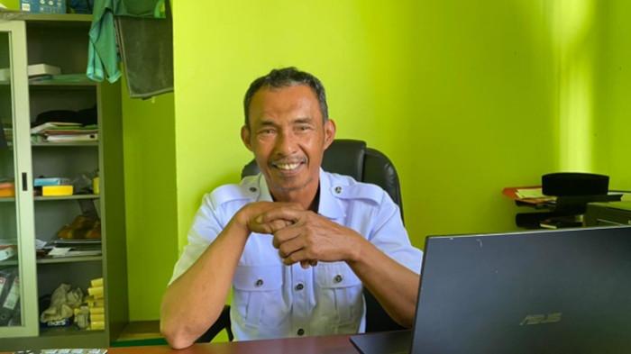 MANASIK HAJI - Kepala Penyelenggara Zakat dan Wakaf, H Andi Asdar, yang saat ini menangani Haji dan Umrah menyebut secara administrasi proses JCH di tingkat kabupaten telah selesai. Manasik Haji yang dijadwalkan tanggal 7 Februari di Sebatik dan 8 Februari di Nunukan akan dihadiri Kakanwil Kemenhajum. (TribunKaltara.com/Fatimah Majid)