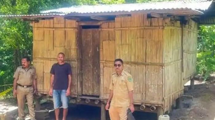Gubuk tempat YBR hidup bersama sang nenek di kebun, Desa Naruwolo, Kecamatan Jerebuu, Kabupaten Ngada, Selasa (3/2/2026). Siswa kelas V itu memilih mengakhiri hidup dengan cara gantung diri.