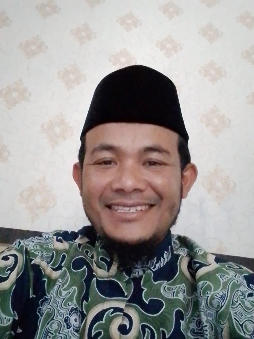 KhatibDr. Andi Putra, Lc.,MAKabid Pengembagan Sumber Daya Syariat Islam, Dinas Syariat Islam, Kabupaten Gayo Lues.