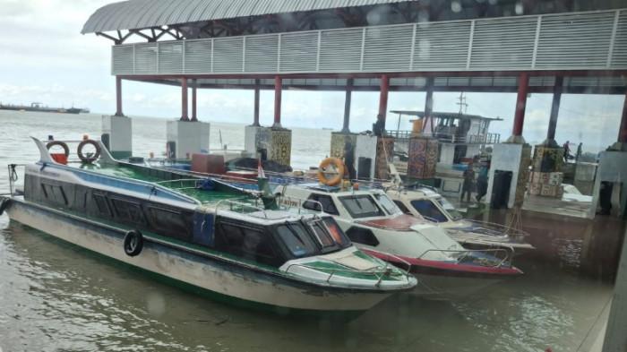 JADWAL SPEEDBOAT - Tampak aktivitas penumpang di Pelabuhan Tengkayu I Tarakan, yang siap berangkat ke rute tujuan hari ini, Sabtu (7/2/2026). Selain jadwal speedboat dari Kota Tarakan ke Pulau Bunyu, TribunKaltara.com sajikan juga harga tiket terbaru untuk rute ini. TRIBUNKALTARA.COM/ANDI PAUSIAH