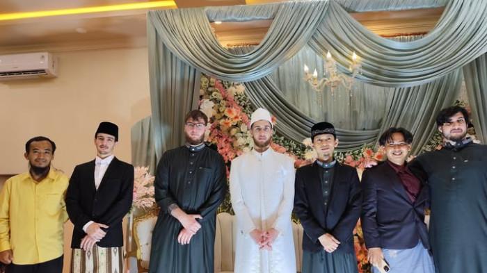 Tasmi dan Nurul Menikah di Tolitoli