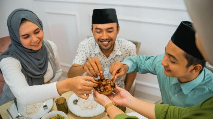 ILUSTRASI BUKA PUASA -  Simak berikut jadwal puasa sunnah sepanjang bulan Oktober 2025, lengkap dengan niat dan keutamaanya.