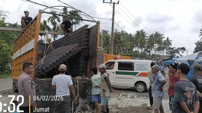 Buruh Tewas Tertimpa Besi_1