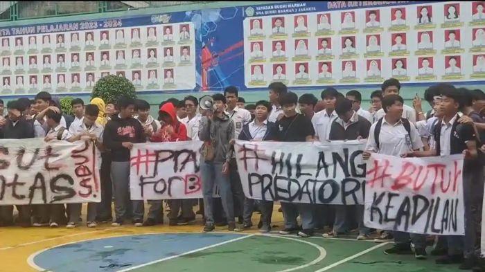 PELECEHAN SEKSUAL - Puluhan siswa SMA Budhi Warman 2
