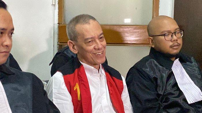 SIDANG FARIZ RM - Musisi Fariz RM merasa jalani sidang kasus narkoba di Pengadilan Negeri Jakarta Selatan, Kamis (19/6/2026). Sidang kali ini beragendakan pembuktian dari saksi yang dihadirkan JPU.