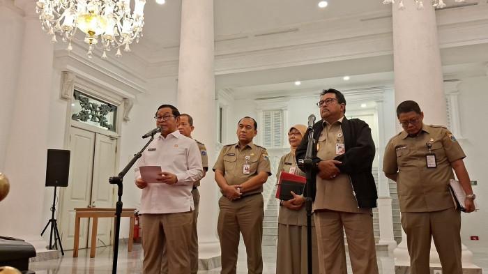 JAKARTA JELANG RAMADAN - Gubernur DKI Jakarta Pramono Anung bersama jajaran menggelar konferensi pers terkait persiapan Jakarta menjelang bulan suci Ramadan dan Lebaran 2026. Acara ini diselenggarakan di Balai Kota Jakarta, Gambir, Selasa (10/2/2026. (TRIBUNJAKARTA.COM/DIONISIUS ARYA BIMA SUCI).