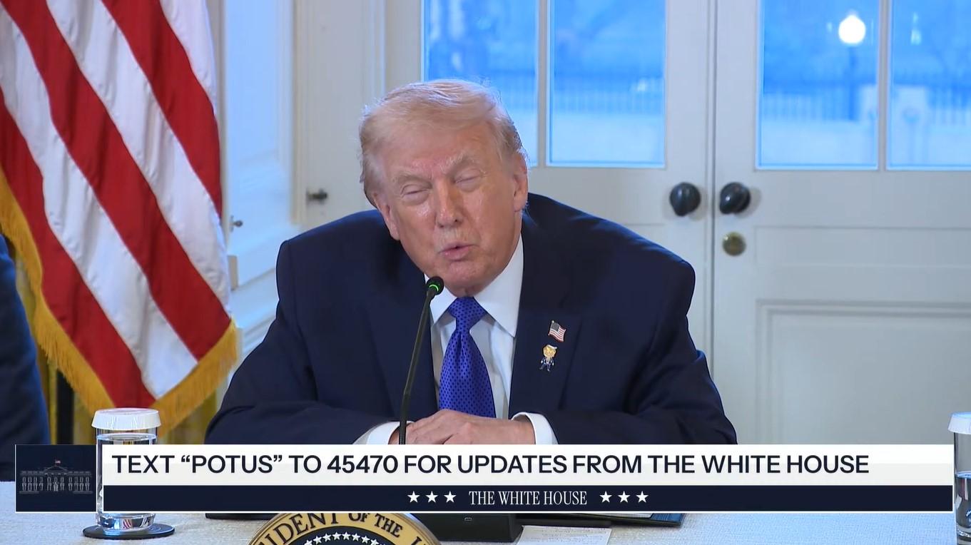 MINYAK VENEZUELA - Tangkap layar YouTube The White House 10 Januari 2026, memperlihatkan Presiden AS Donald Trump saat menggelar pertemuan dengan para eksekutif perusahaan minyak dan gas. Donald Trump mengumpulkan 17 eksekutif perusahaan minyak di Gedung Putih untuk mendorong investasi kembali ke Venezuela setelah penggulingan Maduro.