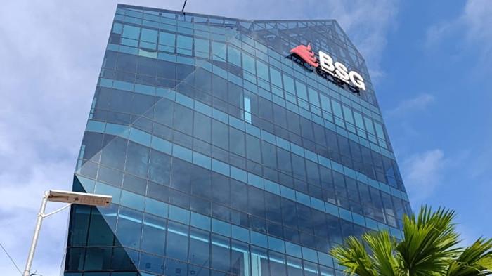 BSG - Rapat Umum Pemegang Saham Bank Sulut Gorontalo (BSG) menetapkan Pengurus BSG periode 2026-2031. Keputusan Pengurus BSG ditetapkan dalam RUPS Luar Biasa 2026 yang berlangsung di aula lantai sembilan Kantor Pusat BSG, Jalan Pierre Tendean Nomor 11 Manado, Sulawesi Utara (Sulut) pada Selasa 10 Februari 2026.