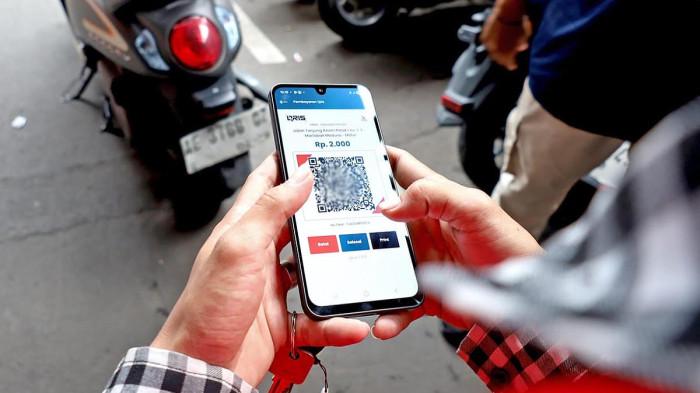 parkir non-tunai di Surabaya 1022026