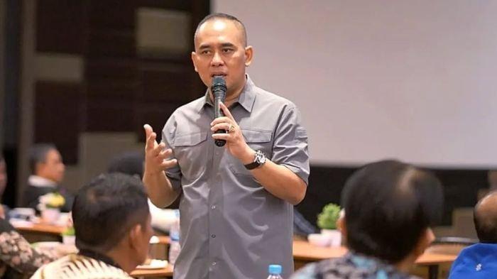 JABATAN BARU- Hendra Dermawan Siregar mendapat jabatan baru di masa Gubernur Sumut Bobby Nasution. Hendra Dermawan Siregar kini menjabat sebagai Plt Kadis PUPR Sumut menggantikan Topan Ginting.