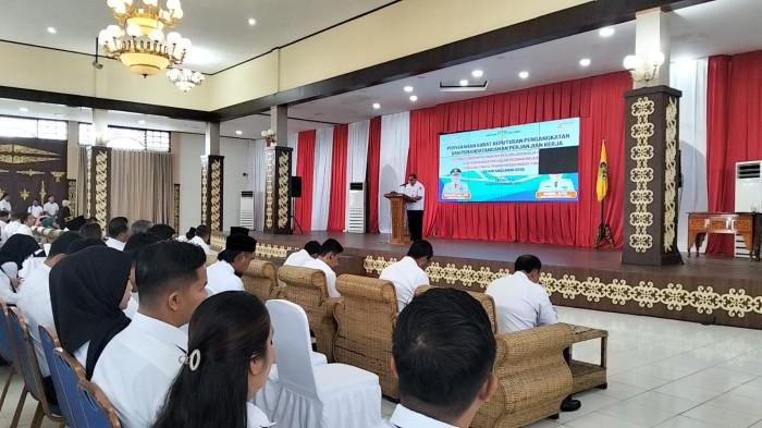 penyerahan SK PPPK paruh waktu di KTT 02 11022026.jpg