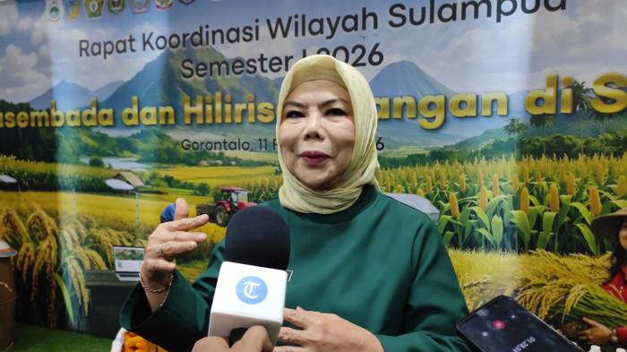 PROGRAM GENTENGISASI -- Wakil Gubernur Gorontalo, Idah Syahidah, saat diwawancarai wartawan, Rabu (11/2/2026). Idah menjelaskan tanggapannya soal Gentengisasi.