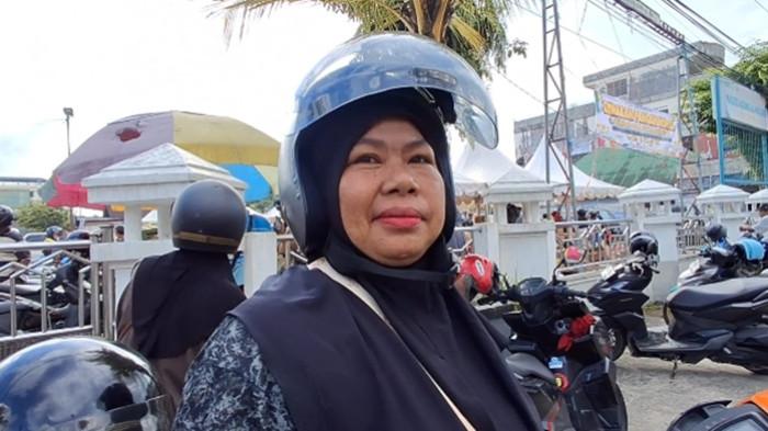 Ibu Ani, warga Tarakan saat diwawancarai media usai GPM