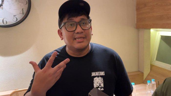 Ketua Umum Jakmania Diky Soemarno saat ditemui di kawasan Tanah Abang, Jakarta Pusat, Rabu (20/11/2024).