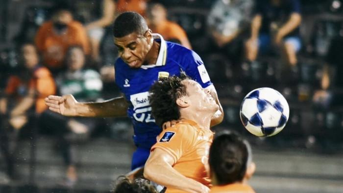 PERSIB melawan Ratchaburi FC pada pertandingan leg pertama babak 16 Besar AFC Champions League Two 2025/26 di Stadion Ratchaburi, Rabu, 11 Februari 2026.