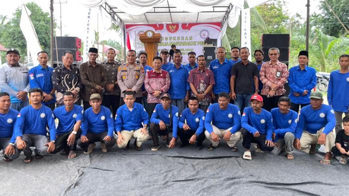 SPMP : Foto bersama pengurus SPMP dan anggota SPMP usai pengukuhan.