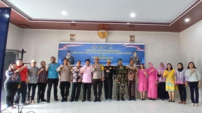 Sekda Jalan Berutu bersama Wakapolres Pakpak Bharat Kompol Donris E