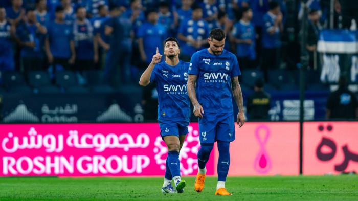 SELEBRASI - Selebrasi pemain Al Hilal, Marcos Leonardo (kiri) setelah membobol gawang Al Shabab dalam lanjutan matchday ke-7 Liga Arab Saudi 2025/2026 pada Jumat (31/10/2025) malam WIB. Al Hilal menang 1-0.