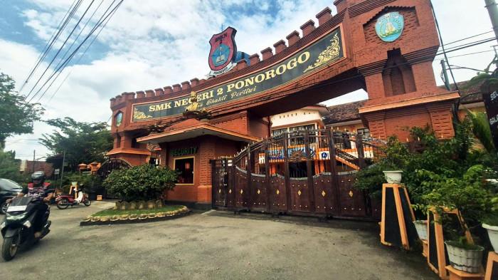 SMKN 2 Ponorogo Jawa Timur dibobol maling