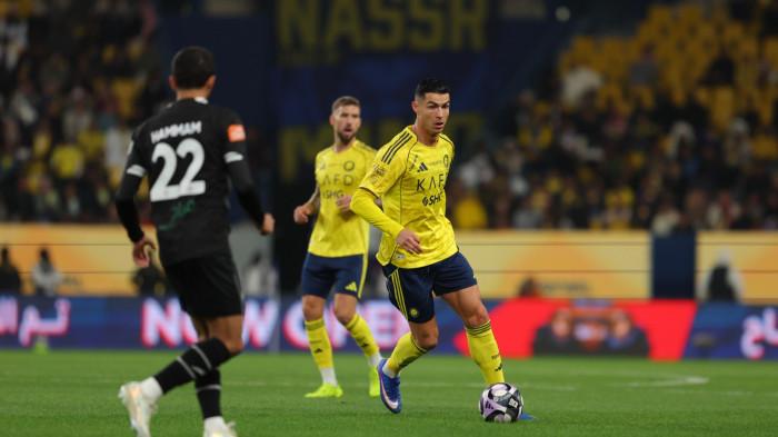 AKSI RONALDO - Pemain Al Nassr asal Portugal, Cristiano Ronaldo, dalam pertandingan pekan ke-16 Liga Arab Saudi kontra Al Shabab di Stadion Al-Awwal pada Minggu (18/1/2026) dini hari WIB. (Twitter Al Nassr - 18/1/2026) 