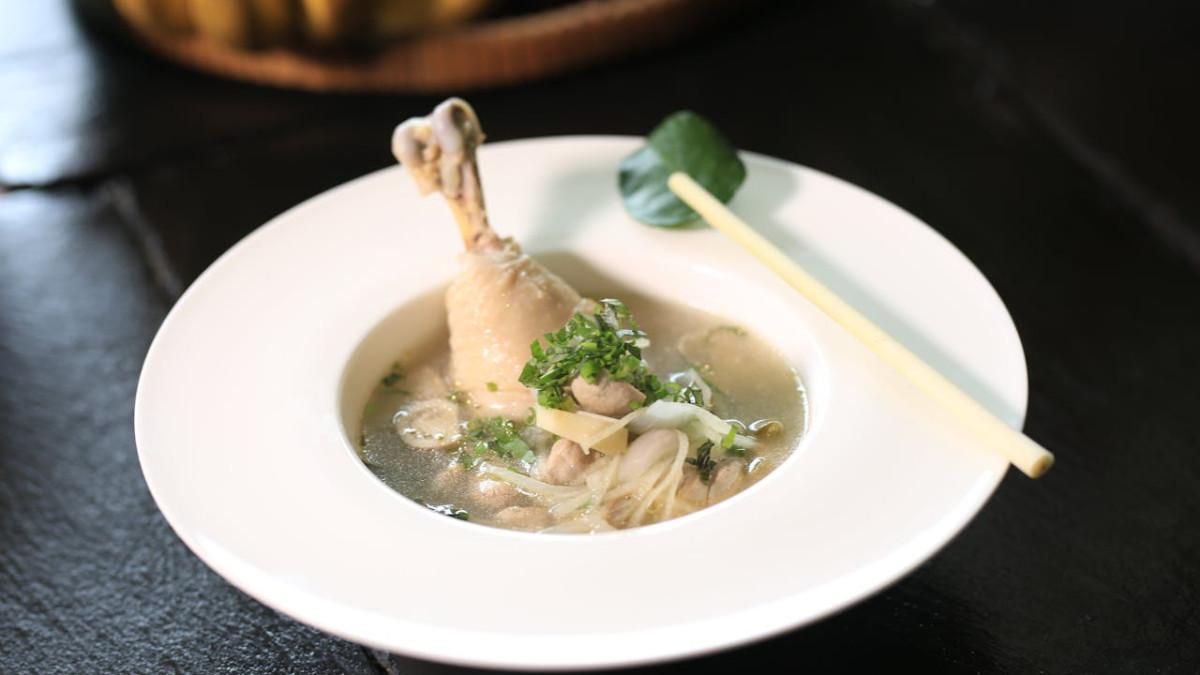 Resep Sup Ayam Hainan buat sahur