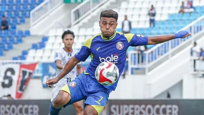 SUPER LEAGUE - Gabriel Silva saat membela Arema FC di Super League 2025/2026. Laga terdekat, Arema FC menjamu Semen Padang di Stadion Kanjuruhan, Minggu (15/2/2026).