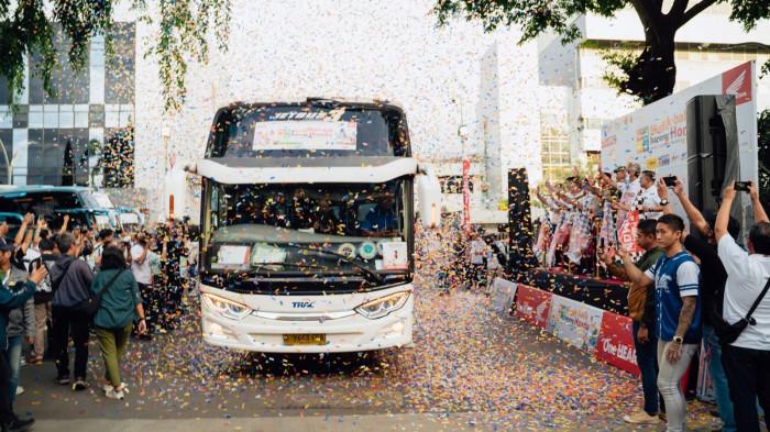 PROGRAM MUDIK - Program Mudik dan Balik Bareng Honda (MBBH) menggunakan bus tahun lalu. Pada arus mudik MBBH 2026, AHM siap mengantarkan 2.400 pemudik menggunakan 38 unit bus menuju Yogyakarta, dan 22 unit bus meluncur ke Semarang.