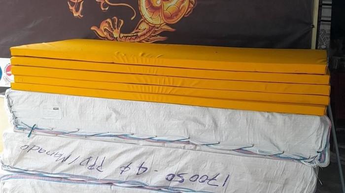 MENUJU PON - Jerry Waleleng menegaskan bantuan ini menjadi suntikan motivasi bagi para atlet Kurash Sulut yang tengah mematangkan persiapan menuju PON Bela Diri di Manado pada akhir Juli 2026.