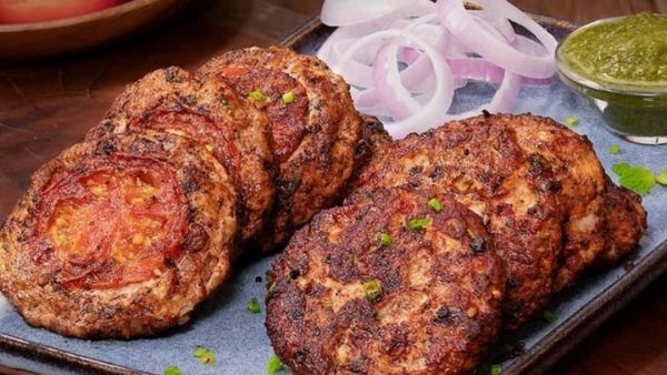 (Image Source: Pinterest/sangitamane)