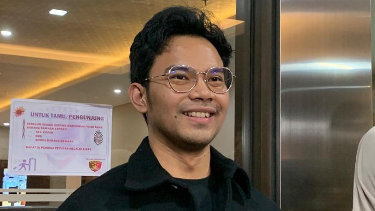 SOSOK KONTROVERSIAL - Insanul Fahmi ditemui di Bareskrim Polri, Kamis (8/1/2026)).