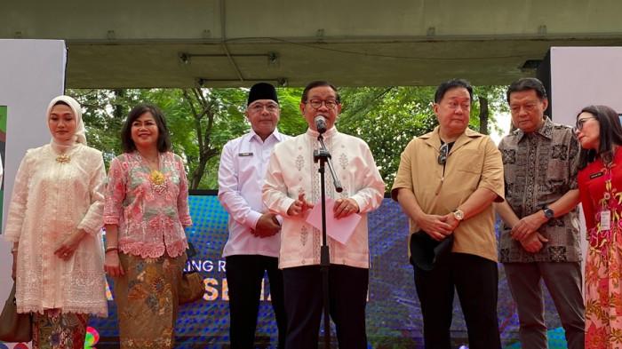 Pramono Anung saat memulai revitalisasi Taman Semanggi