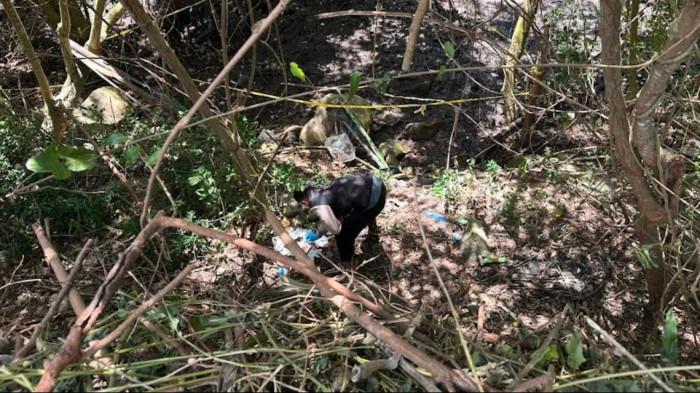 TKP -- Lokasi penemuan jenazah Desi, bocah perempuan yang ditemukan meninggal di Paguyaman Pantai, Kabupaten Boalemo, Provinsi Gorontalo.