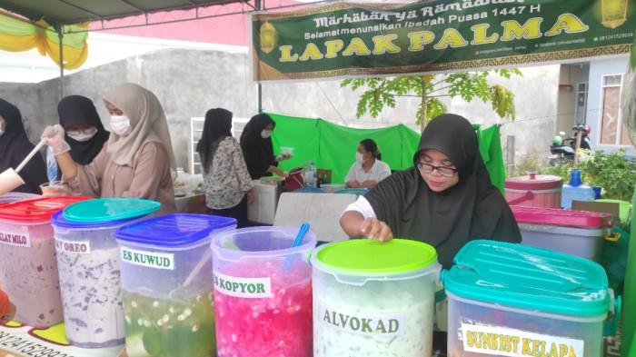 Beragam jenis es di Lapak Palma