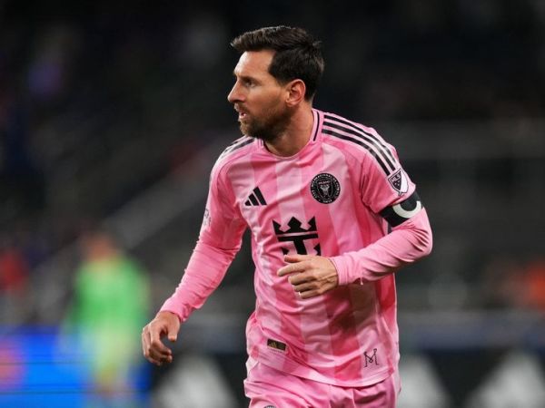 Lionel Messi mengungkapkan alasan utamanya tidak pernah berbicara dalam bahasa Inggris.