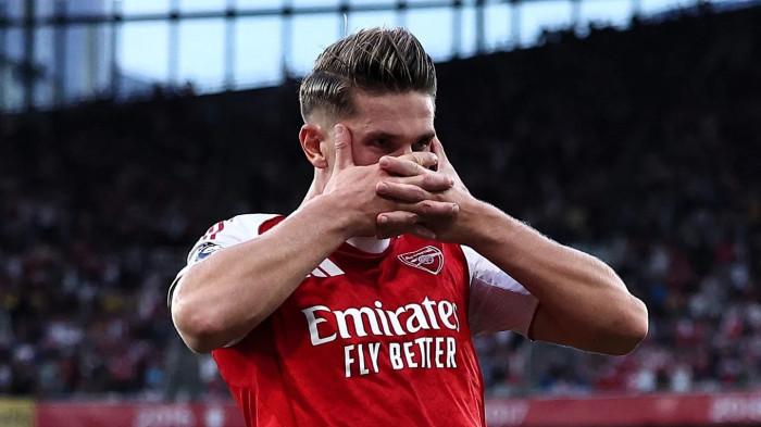 PERAYAAN GOL - Selebrasi Viktor Gyokeres setelah mencetak gol pada pertandingan Arsenal vs Leeds United di Emirates Stadium, London, pada pekan kedua Liga Inggris 2025/2026, Minggu (24/8/2025). Viktor Gyokeres mencetak dua gol dalam kemenangan 5-0 Arsenal.