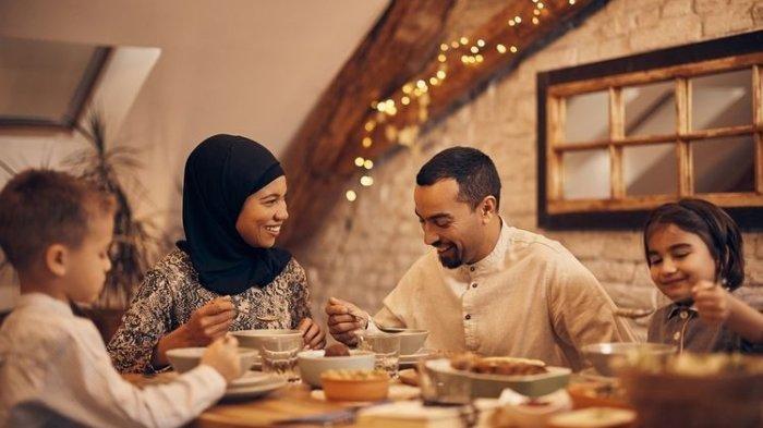 ilustrasi makanan yang dianjurkan dikonsumsi saat sahur (kompas.com)