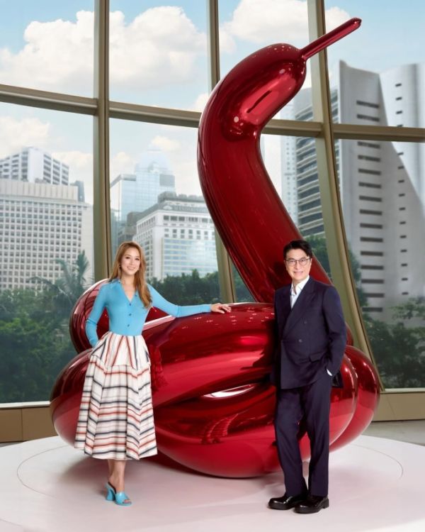 Hong Kong businessman Martin Lee, son of late Hong Kong billionaire Lee Shau Kee, and his wife Cathy Chui. Photo from Chuis Instagram