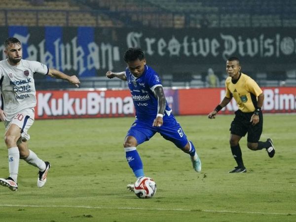 Suasana pertandingan antara Persib Bandung melawan Persita Tangerang, Minggu (22/2/2026).