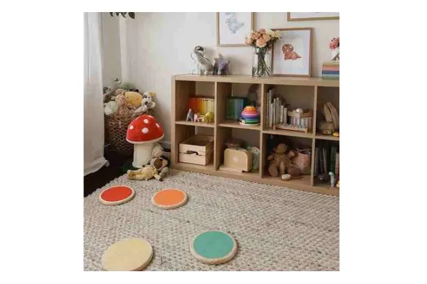 Home Decor Tips: Use cotton or light curtains to let in light and air