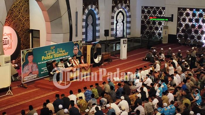 ustaz adi hidayat di padang ok 24/2/2026