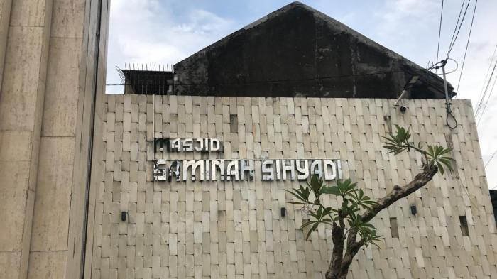 Foto Masjid Saminah Sihyadi diambil pada Rabu (18/2/2026). Masjid dengan konsep unik ini dibangun atas wasiat orang tua.