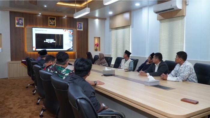 2Kunjungan Dandim 0605/Subang Letkol Czi Asep Saepudin, S.E., ke Yayasan As-Syifa Al-Khoeriyyah.